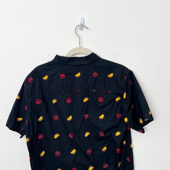 [Marvel] Deadpool Tacos Black Short Sleeve Button Down Shirt Size Small S - Picture 5 of 10